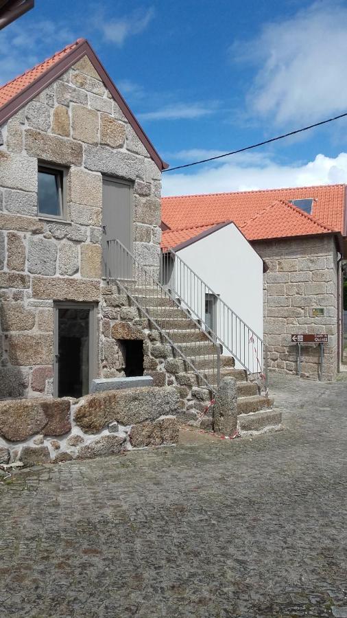 Villa - Casas De Campo Paredes  Eksteriør billede